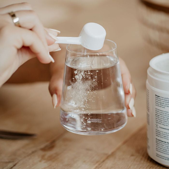 Klinopur ins Wasser geben